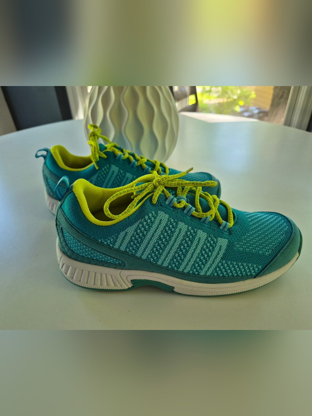 Orthofeet Women's Athletic Shoes Size 12